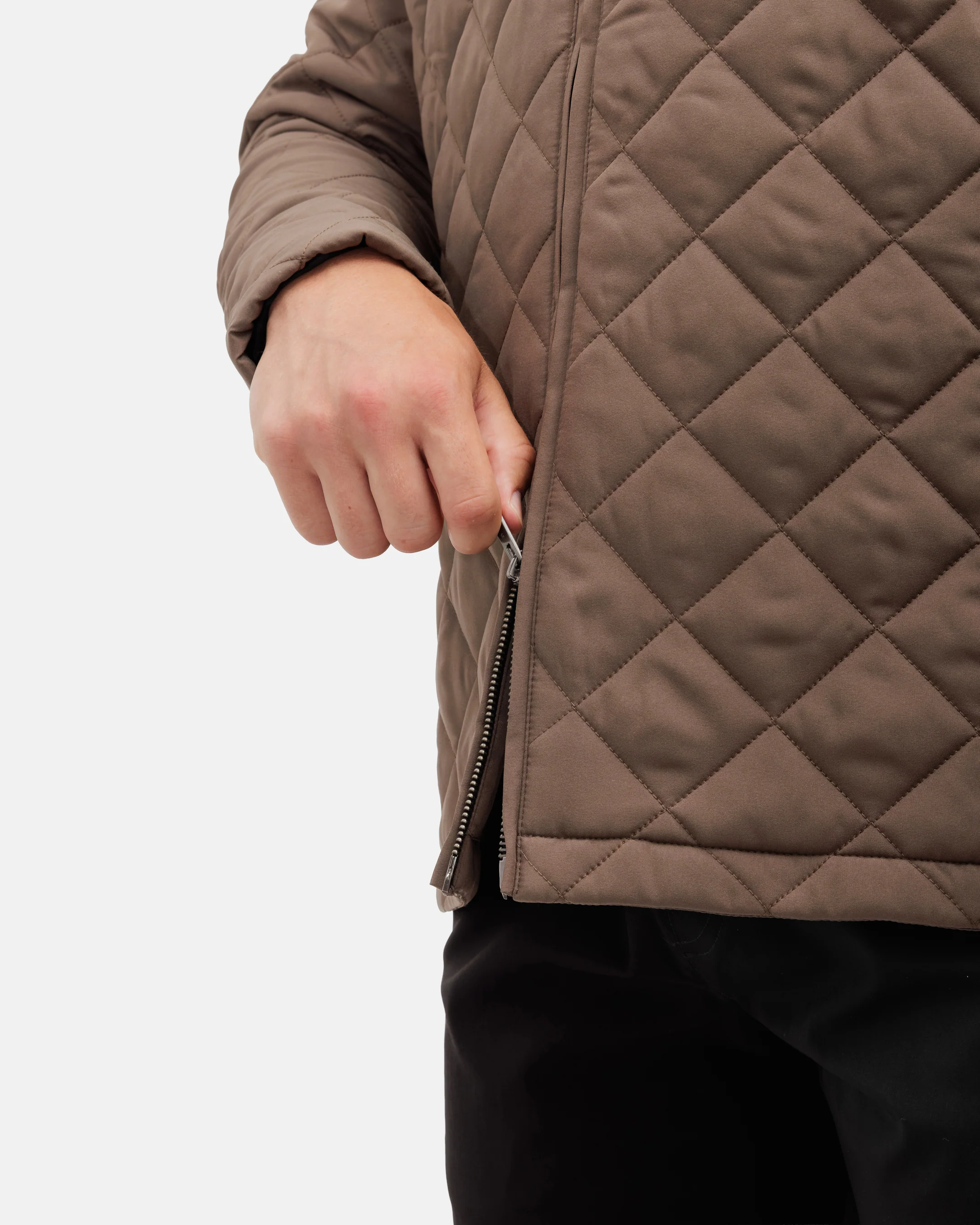 Crosscut Men's Quilted Bomber Jacket - Iron Range - Image 5