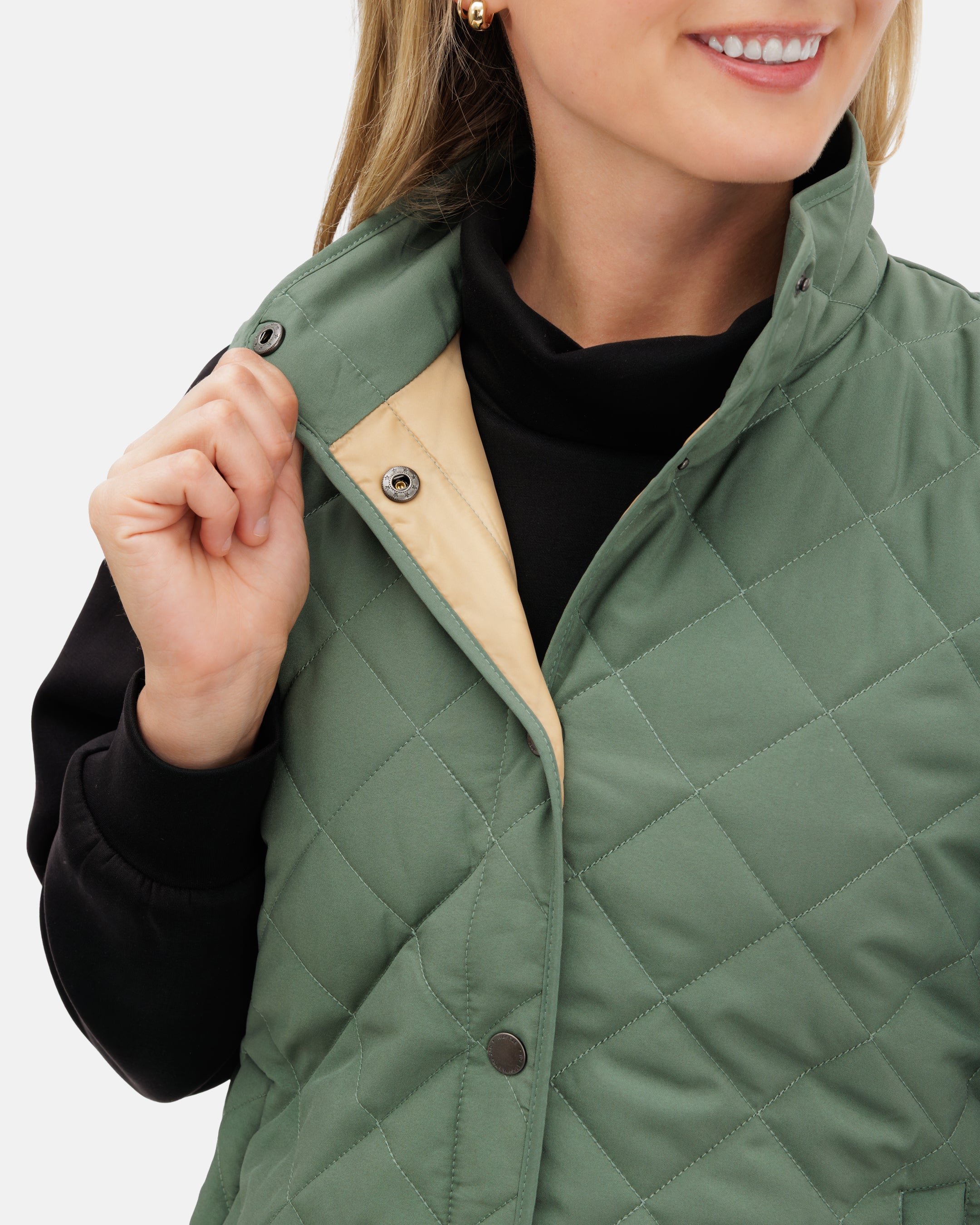 Crosscut Women's Quilted Vest - Balsam - Image 3