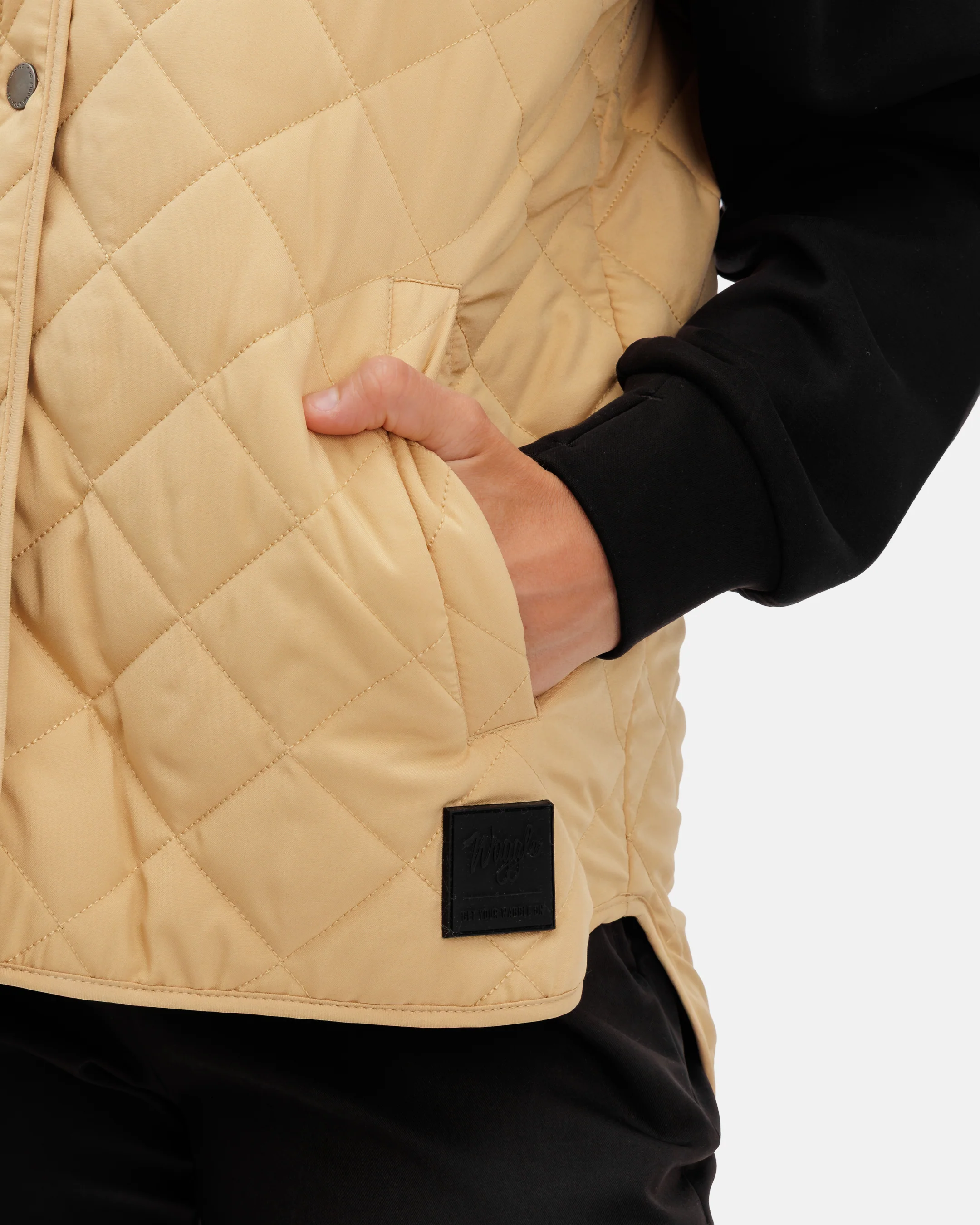 Crosscut Women's Quilted Vest - Bunker - Image 5